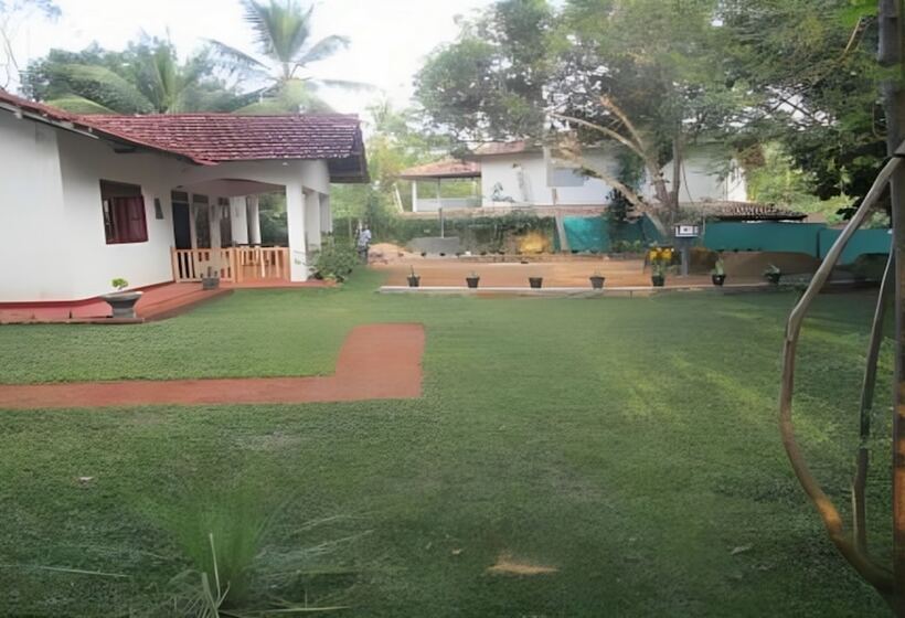 אתר נופש Green Herbal Ayurvedic Ecolodge