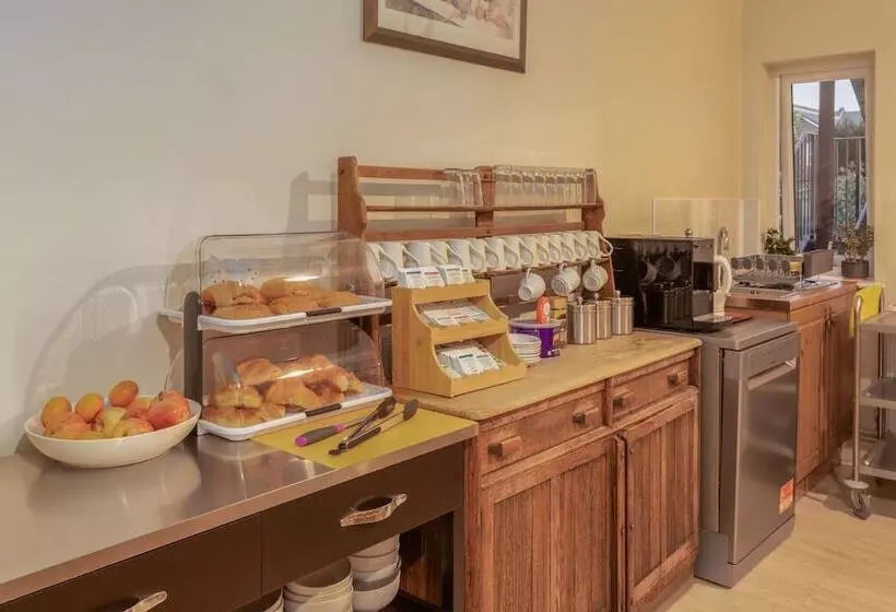 ホテル Ricky Road Guest House   Premium