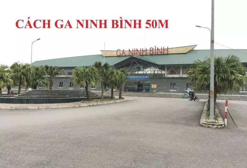 تختخواب و صبحانه Phuong Linh