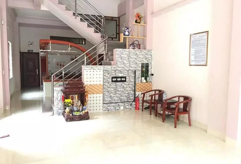 تختخواب و صبحانه Phuong Linh