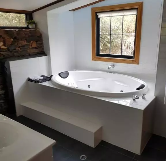 ベッドアンドブレックファースト William Hunt S Retreat  Redwood Studio