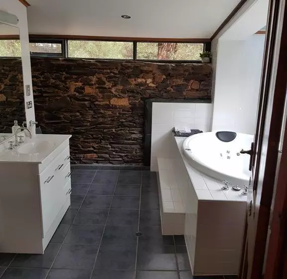 ベッドアンドブレックファースト William Hunt S Retreat  Redwood Studio