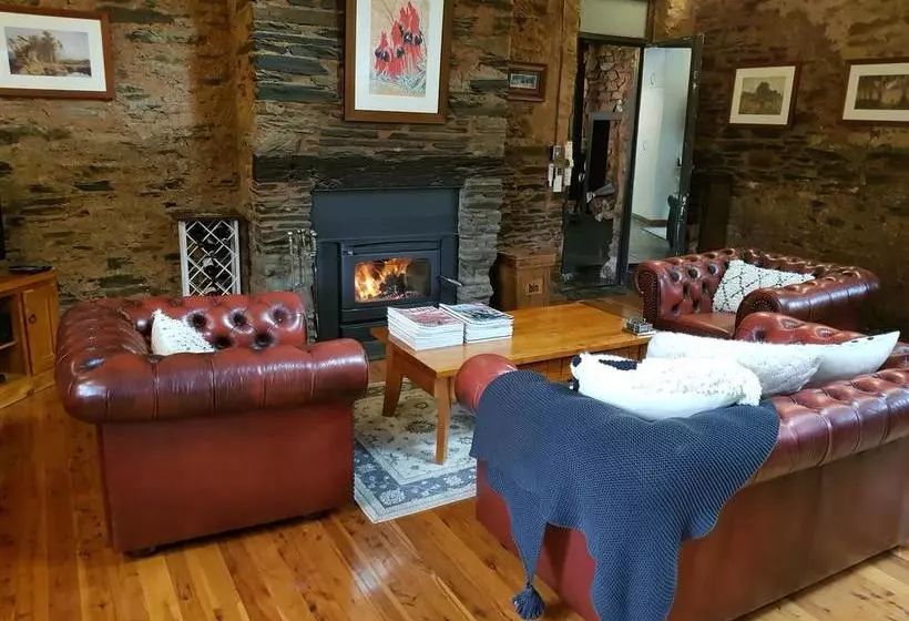 ベッドアンドブレックファースト William Hunt S Retreat  Redwood Studio