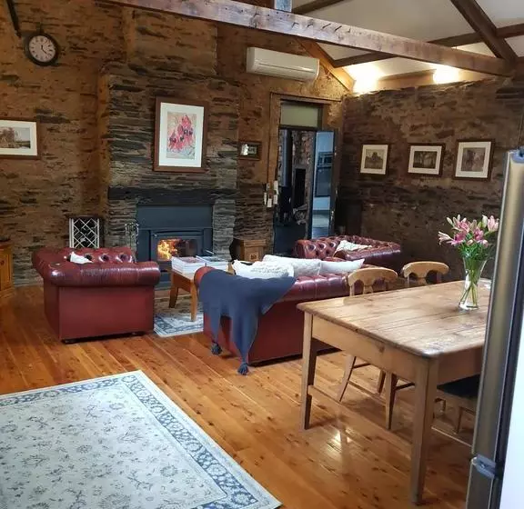 ベッドアンドブレックファースト William Hunt S Retreat  Redwood Studio