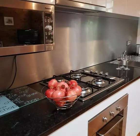 ベッドアンドブレックファースト William Hunt S Retreat  Redwood Studio