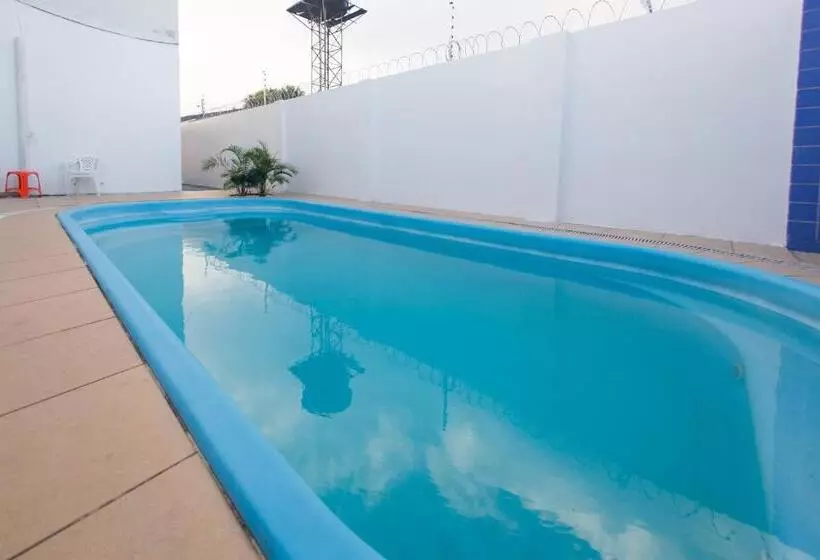 Hostel Caçari