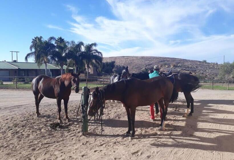 호텔 Augrabies De Oude Stoor Guesthouse