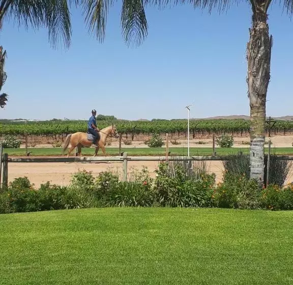 Hotelli Augrabies De Oude Stoor Guesthouse