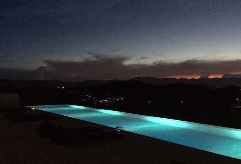 فندق Inchantreedoopool