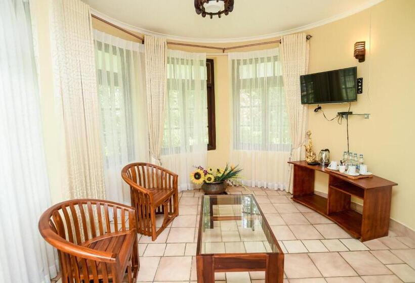 בית מלון כפרי Man Mountain Villa