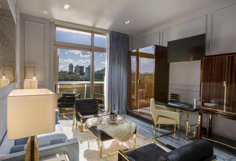 O:lv Fifty Five Hotel Adults Only