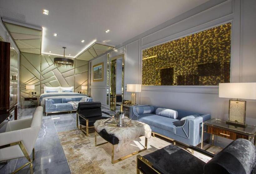 O:lv Fifty Five Hotel Adults Only