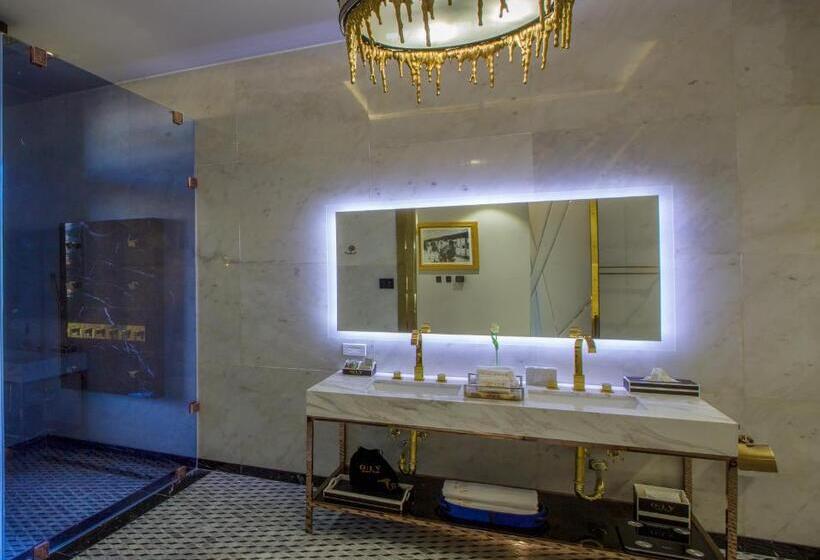 O:lv Fifty Five Hotel Adults Only