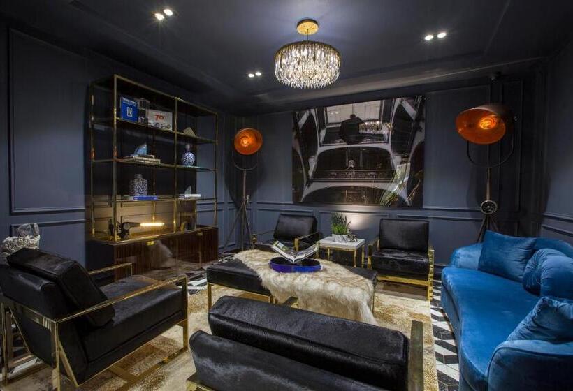 O:lv Fifty Five Hotel Adults Only