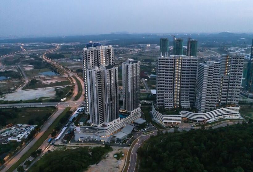 Szálloda Ramada By Wyndham Meridin Johor Bahru