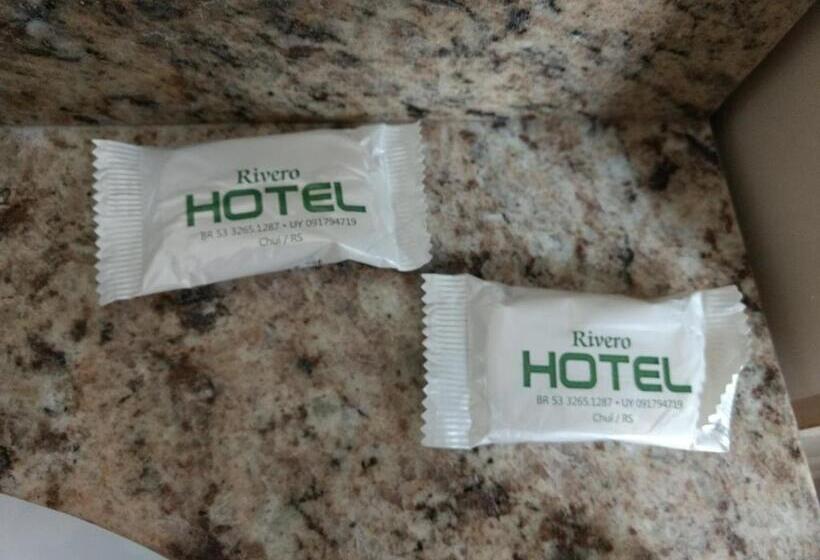Hotel Rivero