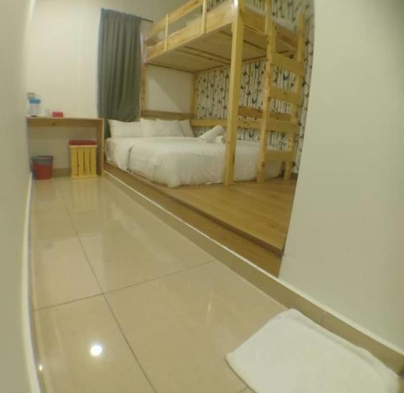 فندق Zamburger Putrajaya