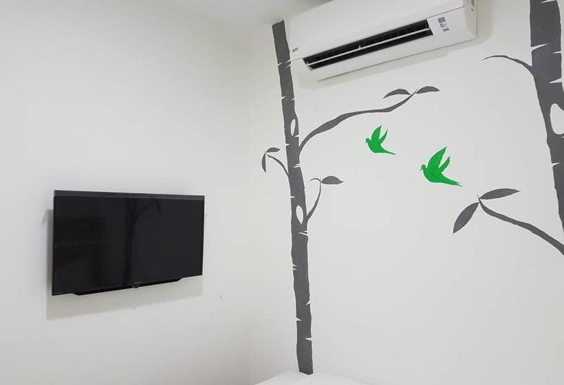 فندق Zamburger Putrajaya