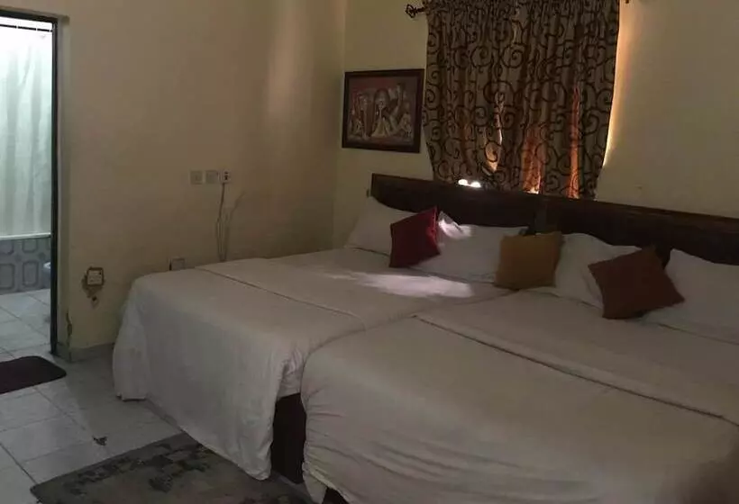 هتل City Travels Inn