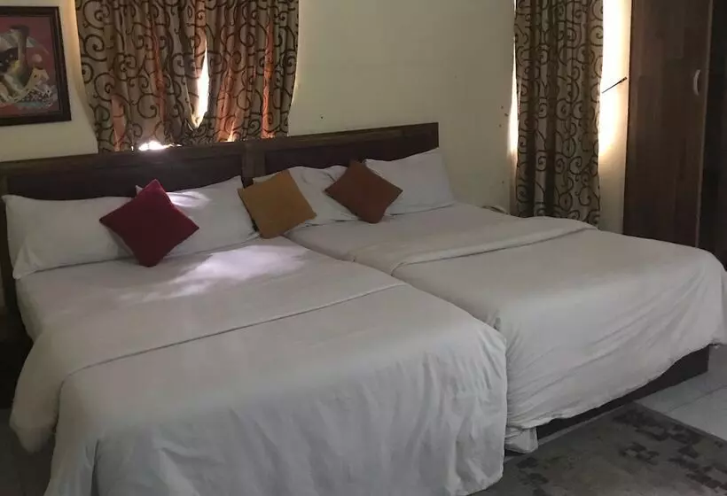 هتل City Travels Inn