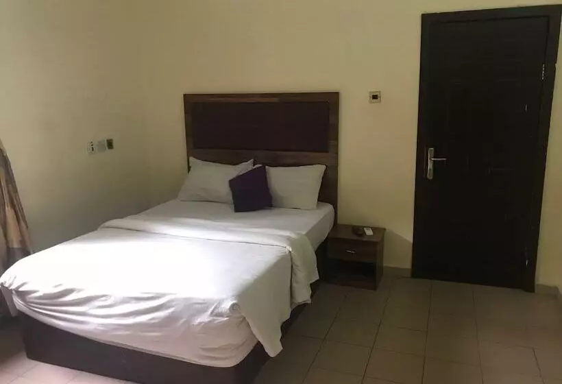 هتل City Travels Inn