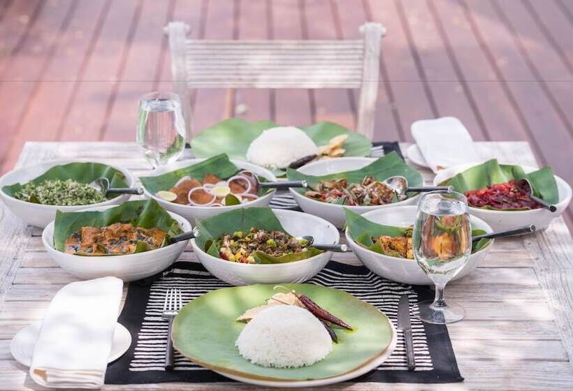 هتل Flameback Eco Lodge