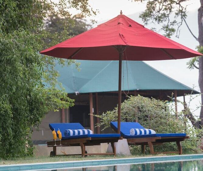 هتل Flameback Eco Lodge