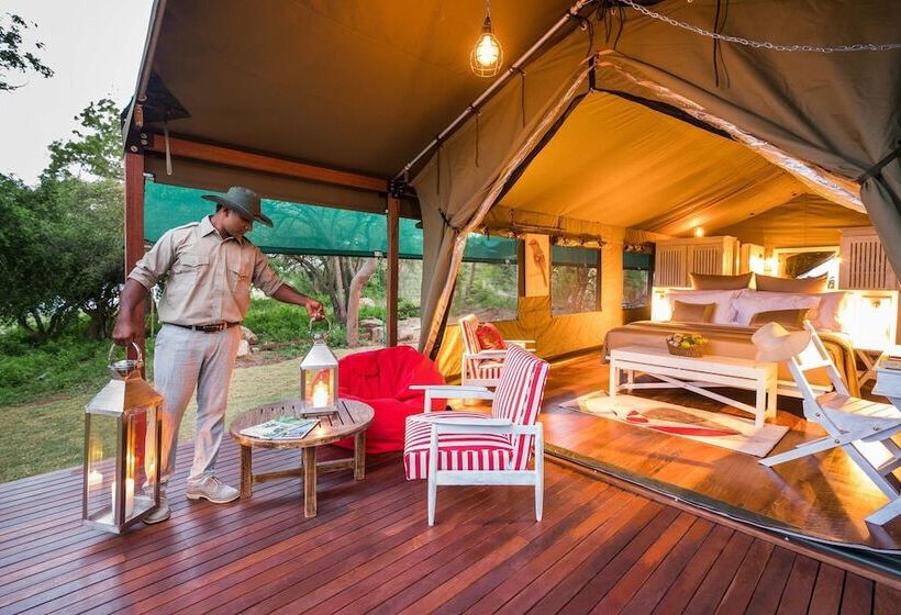 هتل Flameback Eco Lodge