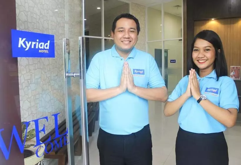 ホテル Kyriad Metro Kebayoran