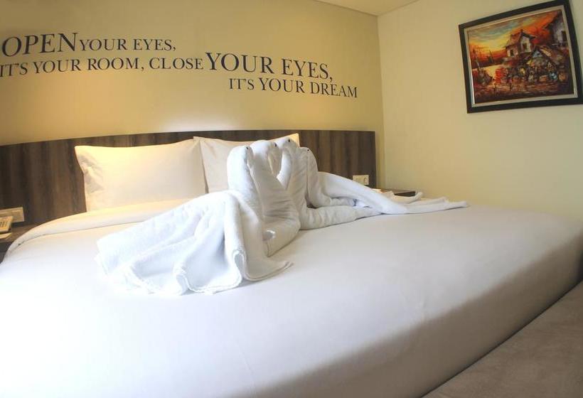 فندق Kyriad Metro Kebayoran