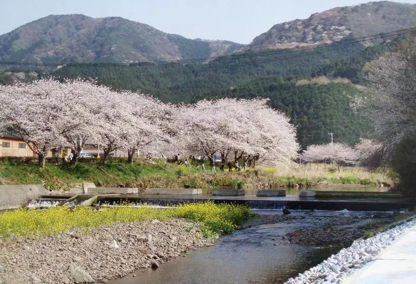 Hotelli Nishiizu Matsuzaki Itoen