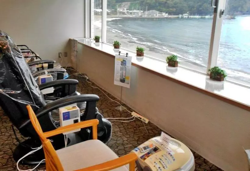 Hotelli Nishiizu Matsuzaki Itoen