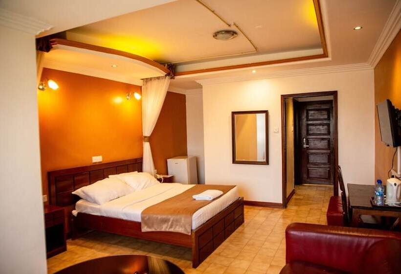 هتل St Johns Manor