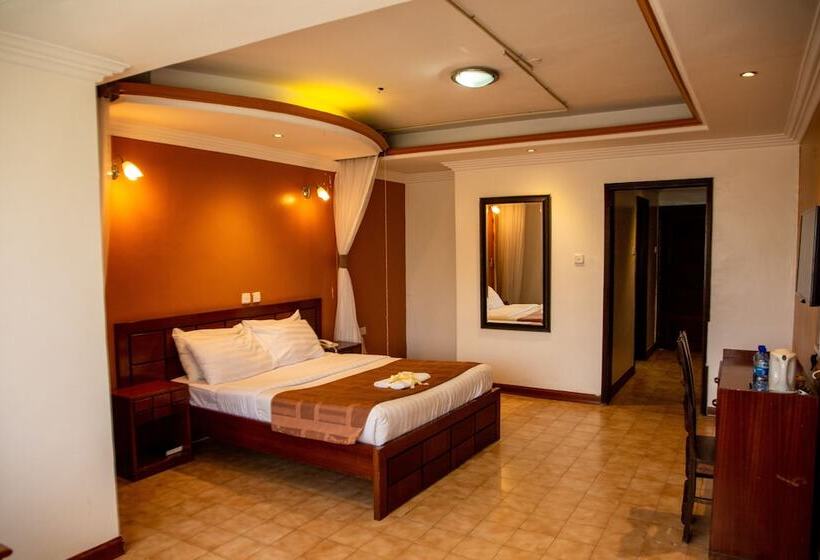 هتل St Johns Manor