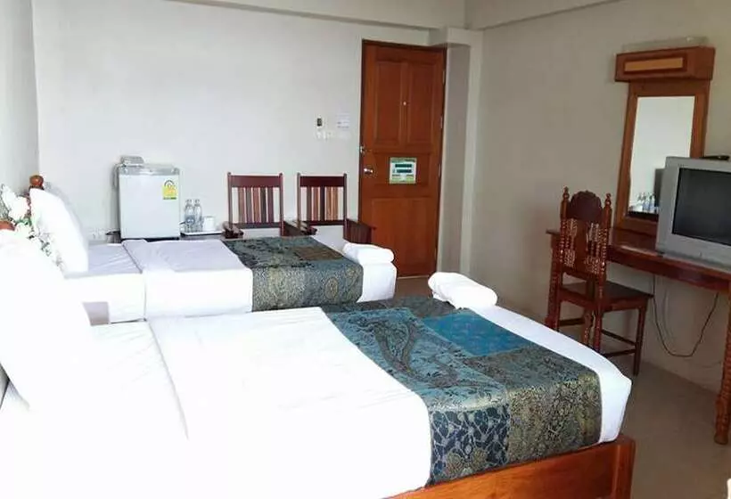 ホテル Submukda Grand