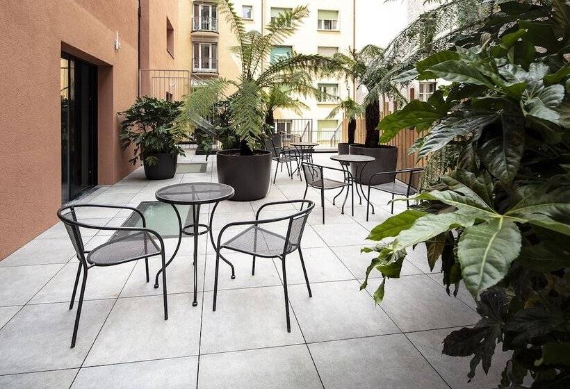 هتل Swiss Chocolate By Fassbind Lausanne