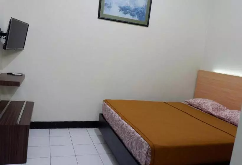 Hotel Taman Indah