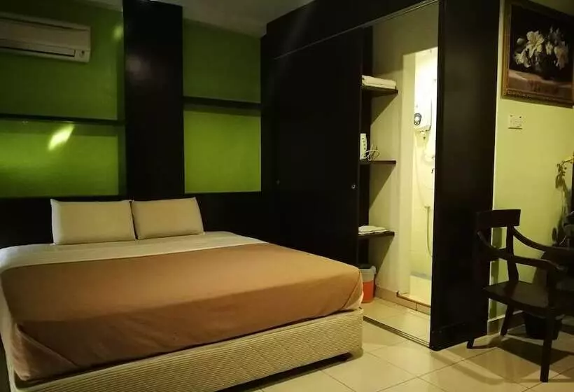 ホテル Tropicana Inn