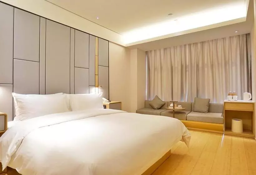 Ji Hotel Qiqihar Emancipation Door