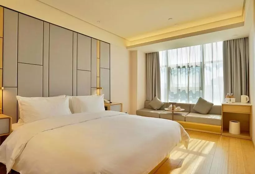 Ji Hotel Qiqihar Emancipation Door