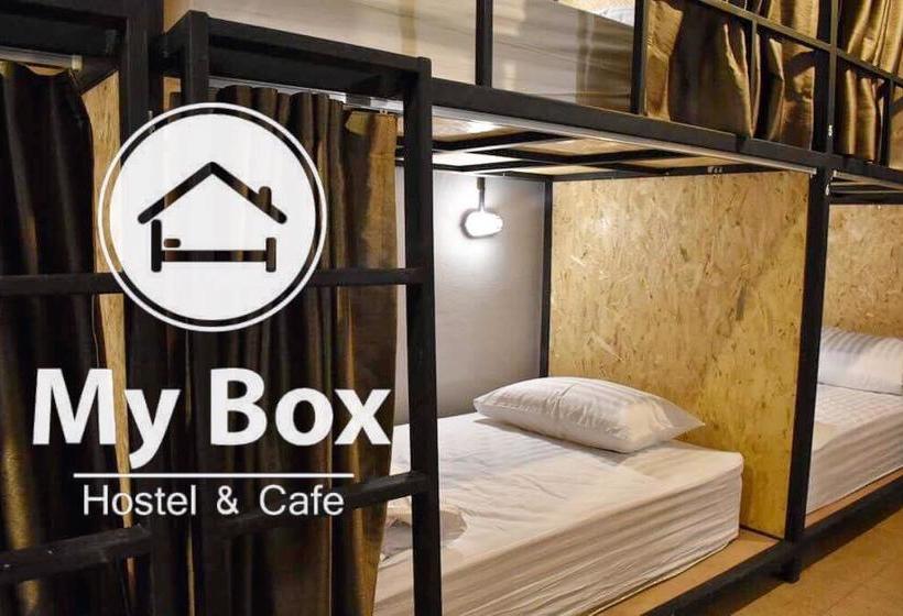 My Box Hostel & Cafe