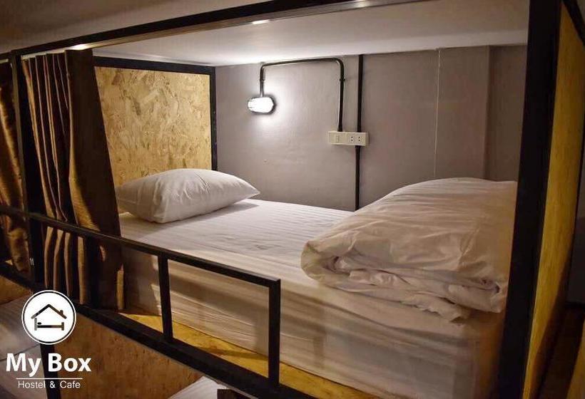 My Box Hostel & Cafe