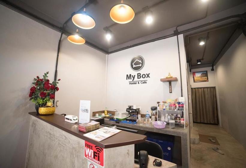 My Box Hostel & Cafe