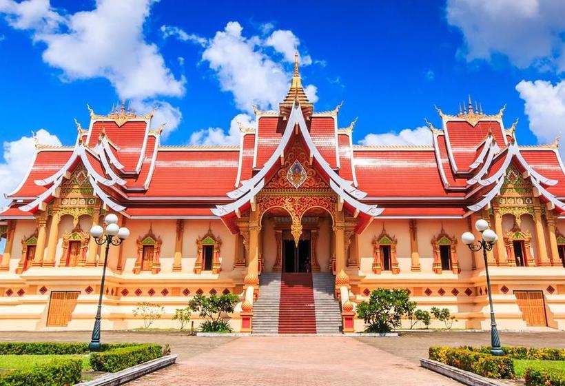 My Box Hostel & Cafe