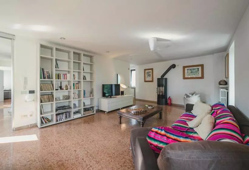 Aamiaismajoitus (B&B) A Casa Di Tom