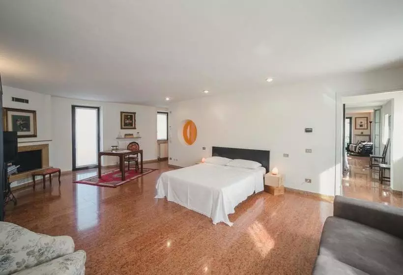 Aamiaismajoitus (B&B) A Casa Di Tom