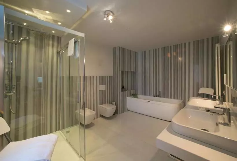 Aamiaismajoitus (B&B) A Casa Di Tom