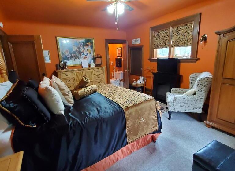 مبيت وإفطار Avonview Manor