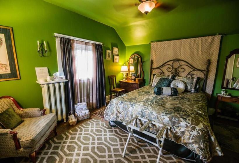 مبيت وإفطار Avonview Manor