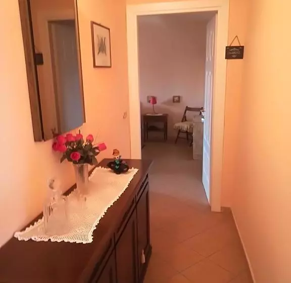 تختخواب و صبحانه Casa Fiorita